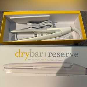 Drybar Reserve White Styling Iron
